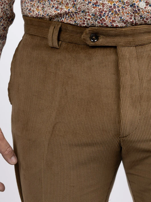 Pantalon Grant Velours Camel Capel Grande Taille 6 Pantalon Grant Velours Camel Capel Grande Taille – Image 4