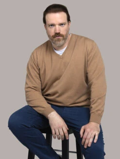 Pull Cachemire Enzo V Beige Capel Grande Taille 9 Pull Cachemire Enzo V Beige Capel Grande Taille -Capel Boutique pull cachemire enzo v beige capel grande taille 3